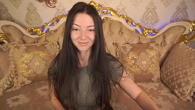 EmilyHalls online show from March 6, 7:03 am