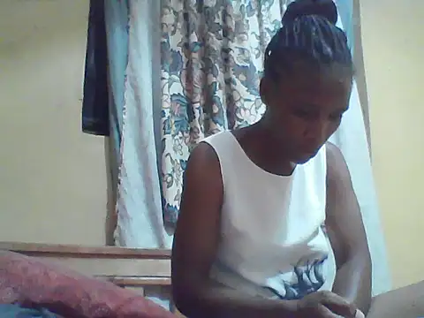 Snapshot of Smillie_prety chatting on July 5, 5:42 pm Smillie prety online show from July 5, 5:42 pm