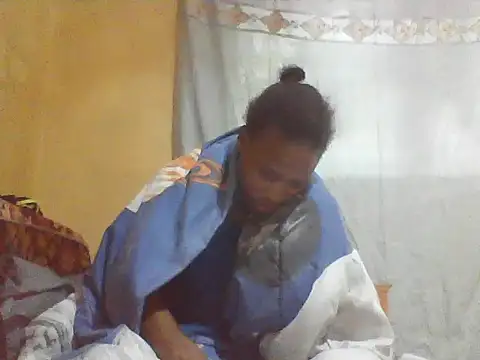 Snapshot of Smillie_prety chatting on July 22, 5:21 am Smillie prety online show from July 22, 5:21 am