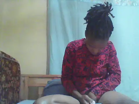 Snapshot of Smillie_prety chatting on July 24, 7:12 pm Smillie prety online show from July 24, 7:12 pm