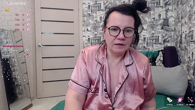 your space online show from February 21, 12:22 am