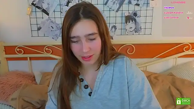  Eliizabeth  online show from May 1, 9:52 pm