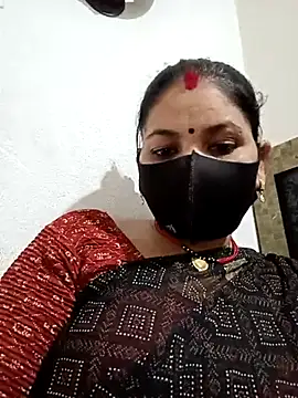 Snapshot of Riyaa-Devi chatting on February 15, 5:39 pm Riyaa-Devi online show from February 15, 5:39 pm