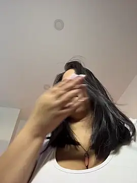 Snapshot of tati_reyess chatting on October 7, 1:30 pm tati reyess online show from October 7, 1:30 pm