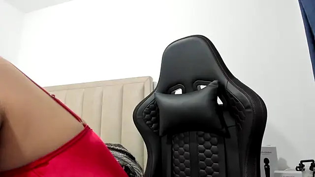 Chloemiller89 online show from October 9, 11:03 pm