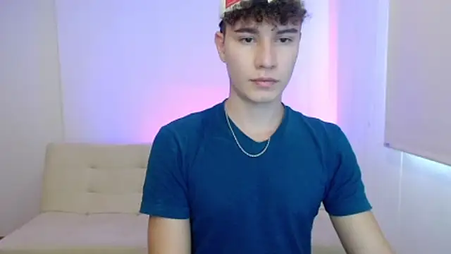 Snapshot of adrian_morelly chatting on May 9, 7:19 pm adrian morelly online show from May 9, 7:19 pm