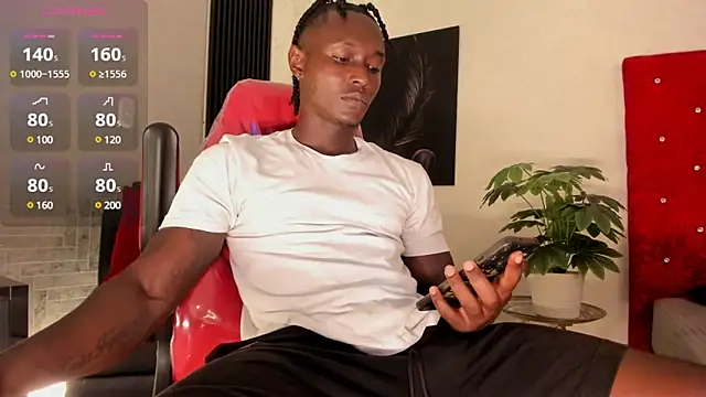 DannSmmith online show from February 6, 3:41 pm