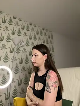 Marie Diaze online show from December 3, 5:09 am