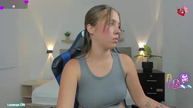 Snapshot of nataly_rodri chatting on February 22, 2:02 am nataly rodri online show from February 22, 2:02 am