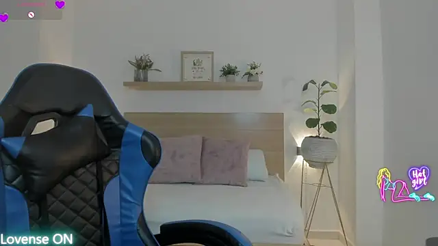 Snapshot of nataly_rodri chatting on April 5, 2:20 am nataly rodri online show from April 5, 2:20 am