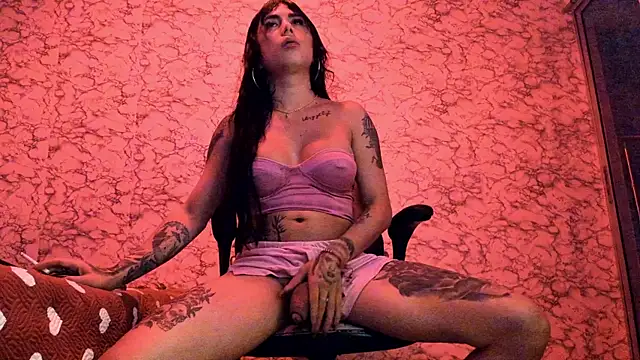 missdirtyhot  online show from January 7, 8:13 am