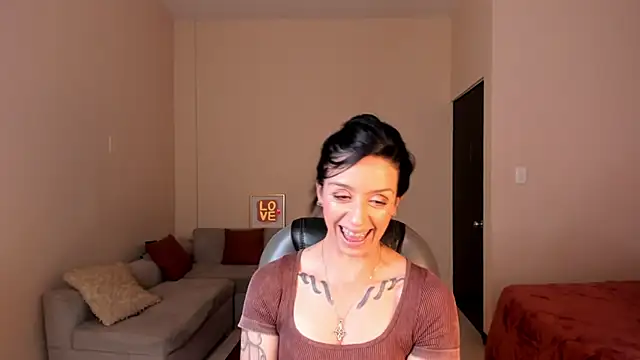 Snapshot of Kristen_Garner chatting on March 30, 8:21 pm Kristen Garner online show from March 30, 8:21 pm