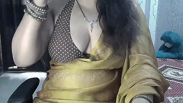 Snapshot of Maria_55 chatting on October 22, 8:03 am Maria 55 online show from October 22, 8:03 am