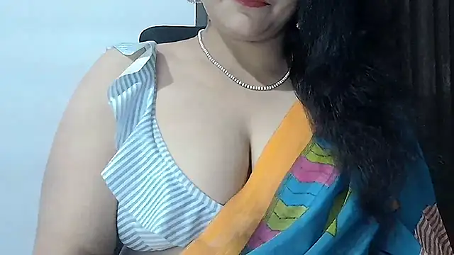 Snapshot of Maria_55 chatting on November 18, 7:13 am Maria 55 online show from November 18, 7:13 am
