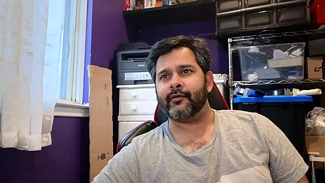 Sakhtlaundaz online show from April 2, 9:23 pm