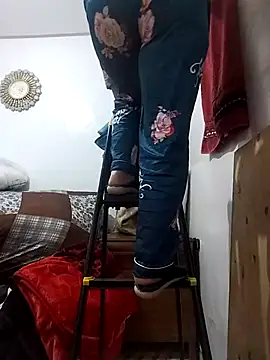 Snapshot of lolo890 chatting on March 14, 8:25 pm lolo890 online show from March 14, 8:25 pm