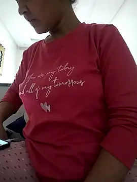 Snapshot of lolo890 chatting on March 22, 3:48 pm lolo890 online show from March 22, 3:48 pm