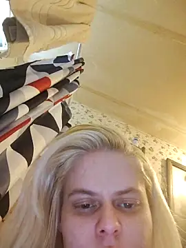 AshleyDalton101 online show from March 12, 3:18 pm