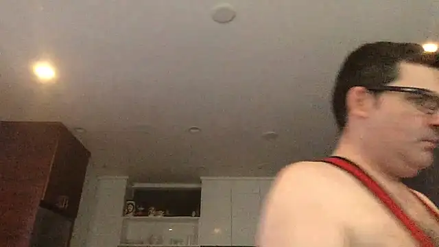 Snapshot of Pup_Rush chatting on October 16, 6:31 pm Pup Rush online show from October 16, 6:31 pm