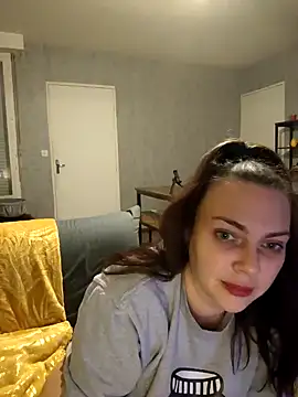 Snapshot of LEAsquirt91 chatting on January 14, 12:00 am LEAsquirt91 online show from January 14, 12:00 am