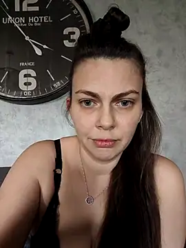 Snapshot of LEAsquirt91 chatting on March 8, 3:02 pm LEAsquirt91 online show from March 8, 3:02 pm