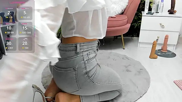 Snapshot of sweetcherry30 chatting on October 17, 6:21 pm sweetcherry30 online show from October 17, 6:21 pm