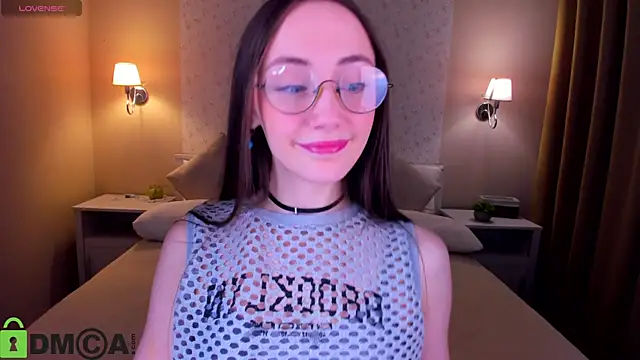 Lexi Split online show from May 19, 1:56 am