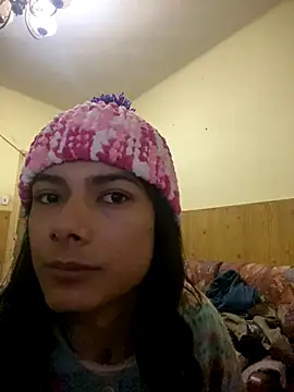 calliemaggotbone online show from January 8, 7:38 pm