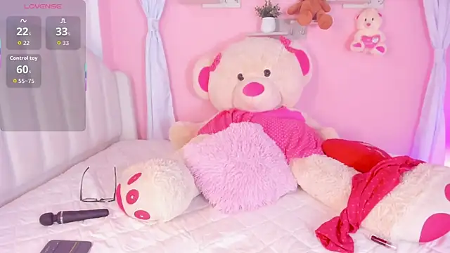 Emily restrepo online show from May 16, 6:54 am