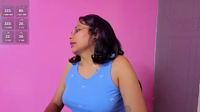 Cuteprincess21 online show from October 9, 11:58 pm