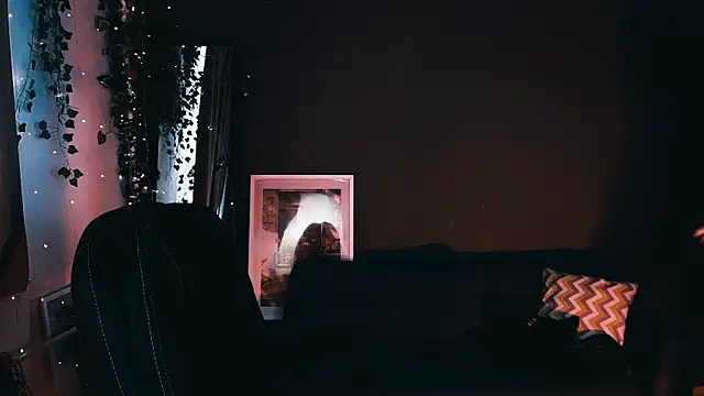 Noah ElmerX online show from October 5, 7:17 am