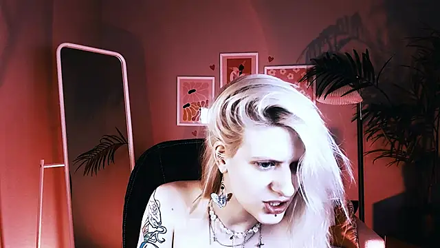 Noah ElmerX online show from October 10, 4:50 pm