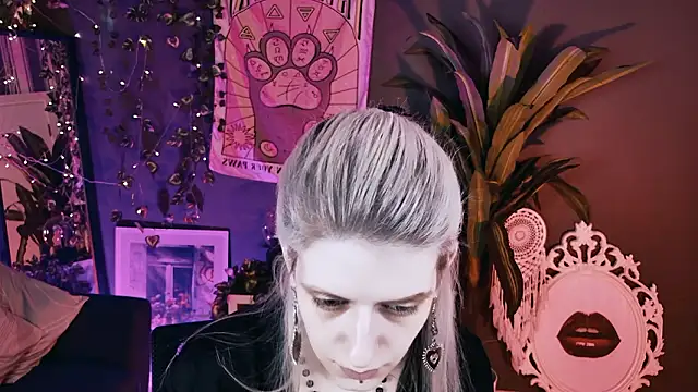 Noah ElmerX online show from March 24, 2:22 pm