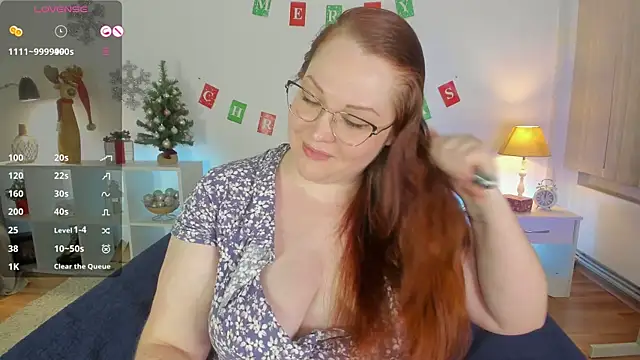Snapshot of CutieGinger chatting on January 18, 3:20 am CutieGinger online show from January 18, 3:20 am