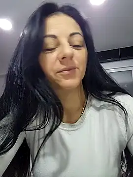 bruneta sexy23 online show from February 11, 4:44 am