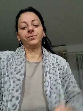 bruneta sexy23 online show from January 9, 4:15 am