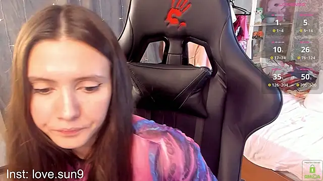 Michel Momsen online show from February 5, 8:14 pm