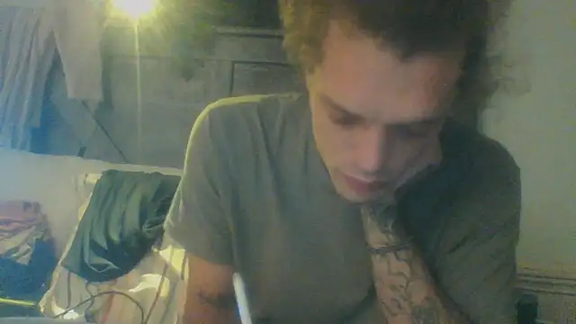 Snapshot of Highseaforyouu chatting on September 13, 8:25 am Highseaforyouu online show from September 13, 8:25 am