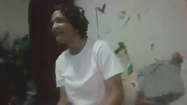 Snapshot of paradisejas chatting on March 18, 1:42 am paradisejas online show from March 18, 1:42 am