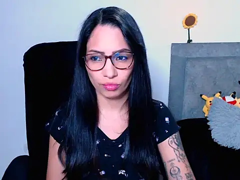 Snapshot of diana__34 chatting on March 6, 1:13 am diana 34 online show from March 6, 1:13 am