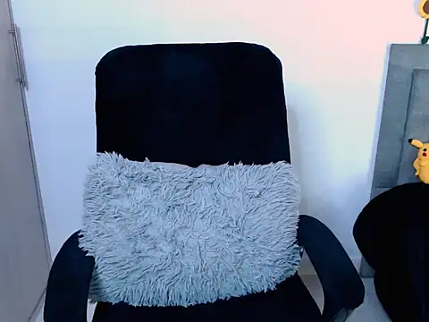 Snapshot of diana__34 chatting on March 9, 2:15 am diana 34 online show from March 9, 2:15 am