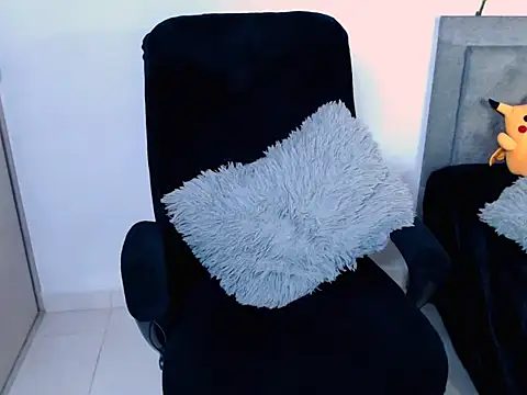 Snapshot of diana__34 chatting on March 16, 12:06 am diana 34 online show from March 16, 12:06 am