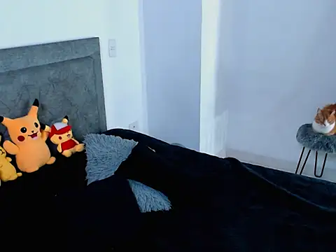 Snapshot of diana__34 chatting on March 31, 12:23 am diana 34 online show from March 31, 12:23 am