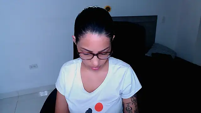 diana  34 online show from May 13, 11:33 pm