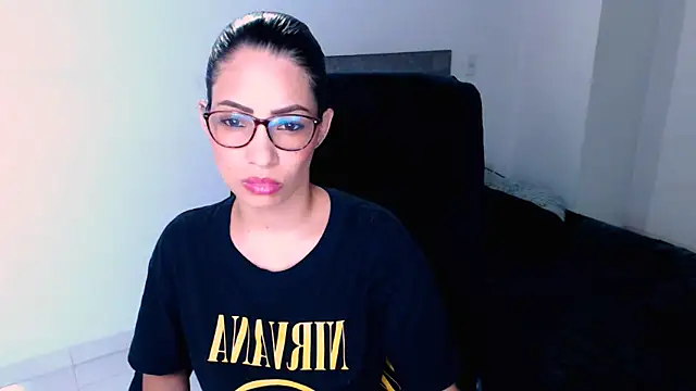 diana  34 online show from May 15, 12:17 am