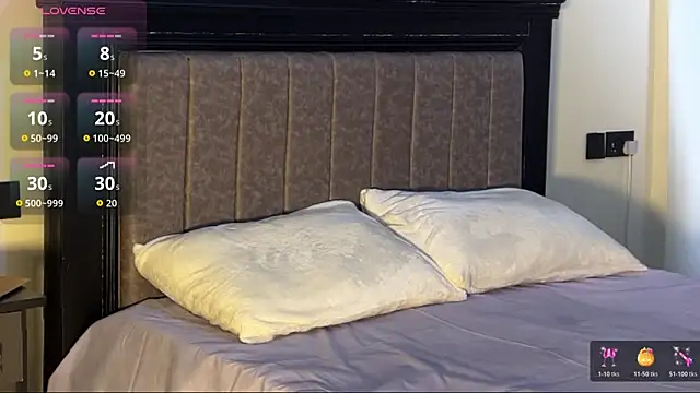 seductive-jessie online show from December 22, 5:26 am