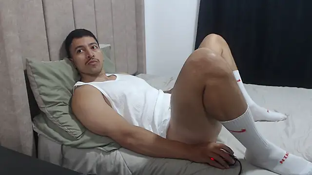 darekgates online show from May 19, 12:27 am