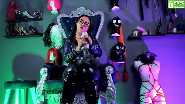 abbymora online show from January 27, 9:00 pm