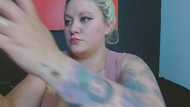 miley jensen online show from October 17, 9:39 pm