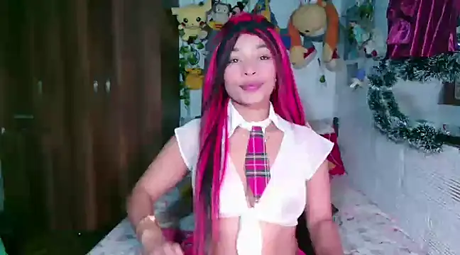 Snapshot of Selenne_Jones chatting on February 26, 10:04 am Selenne Jones online show from February 26, 10:04 am